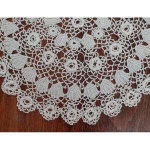 True Vintage Irish Crochet Lace Center Doily Ivory Cotton 8"